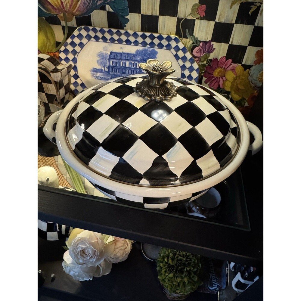 Mackenzie-Childs Medium Casserbole Courtly Check Casserole Baking Dish Lid EUC